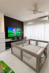Blk 533 Hougang Avenue 6 (Hougang), HDB Executive #584886391